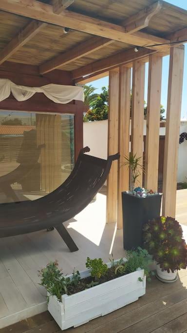 Beautiful Chalet With Wifi And Free Parking Arona  Ngoại thất bức ảnh